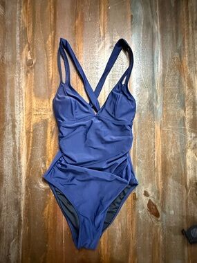 CUPSHE Navy Blue One Piece Swimsuit Size XS w/Tummy Control Crisscross Back NWT